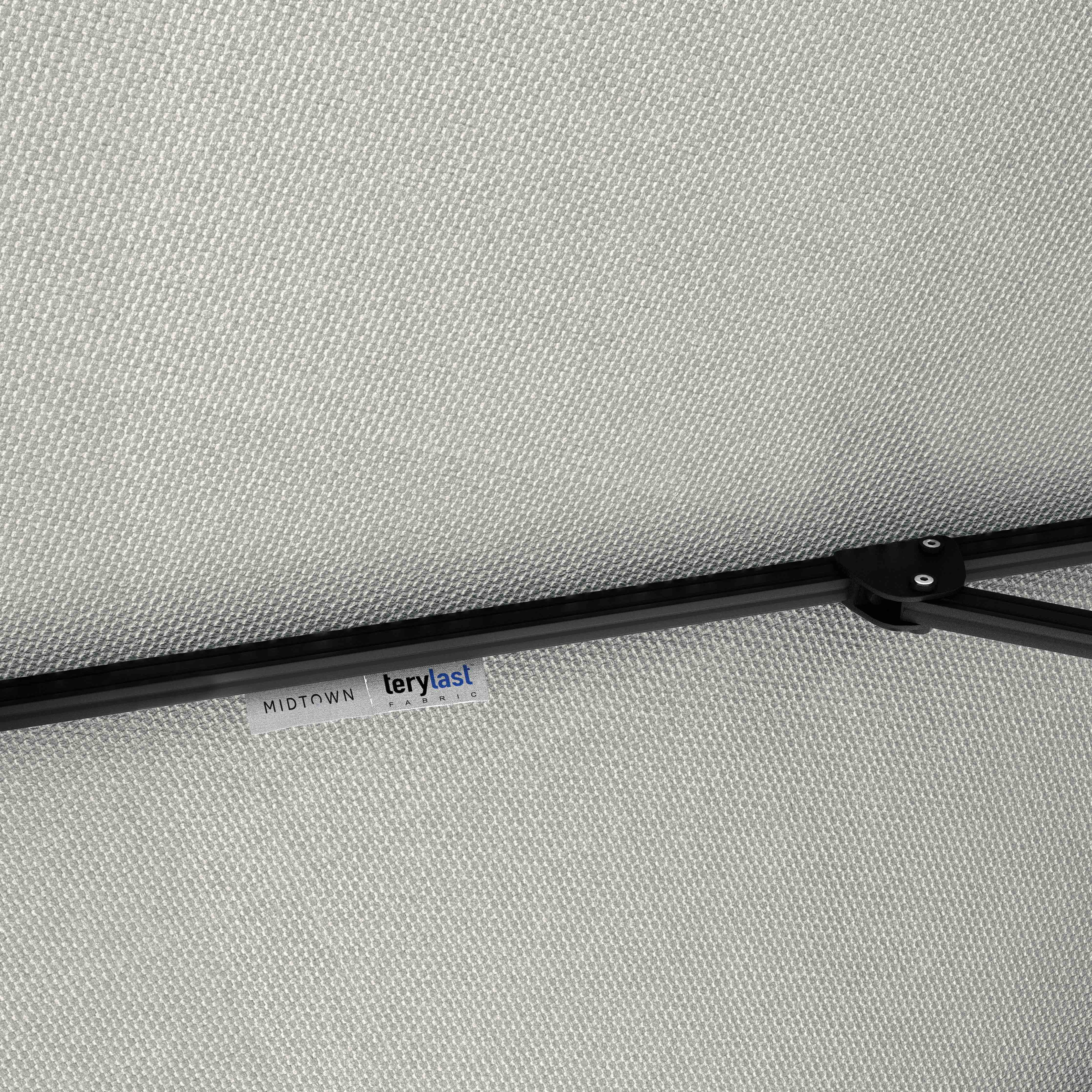 #pole finish_Black