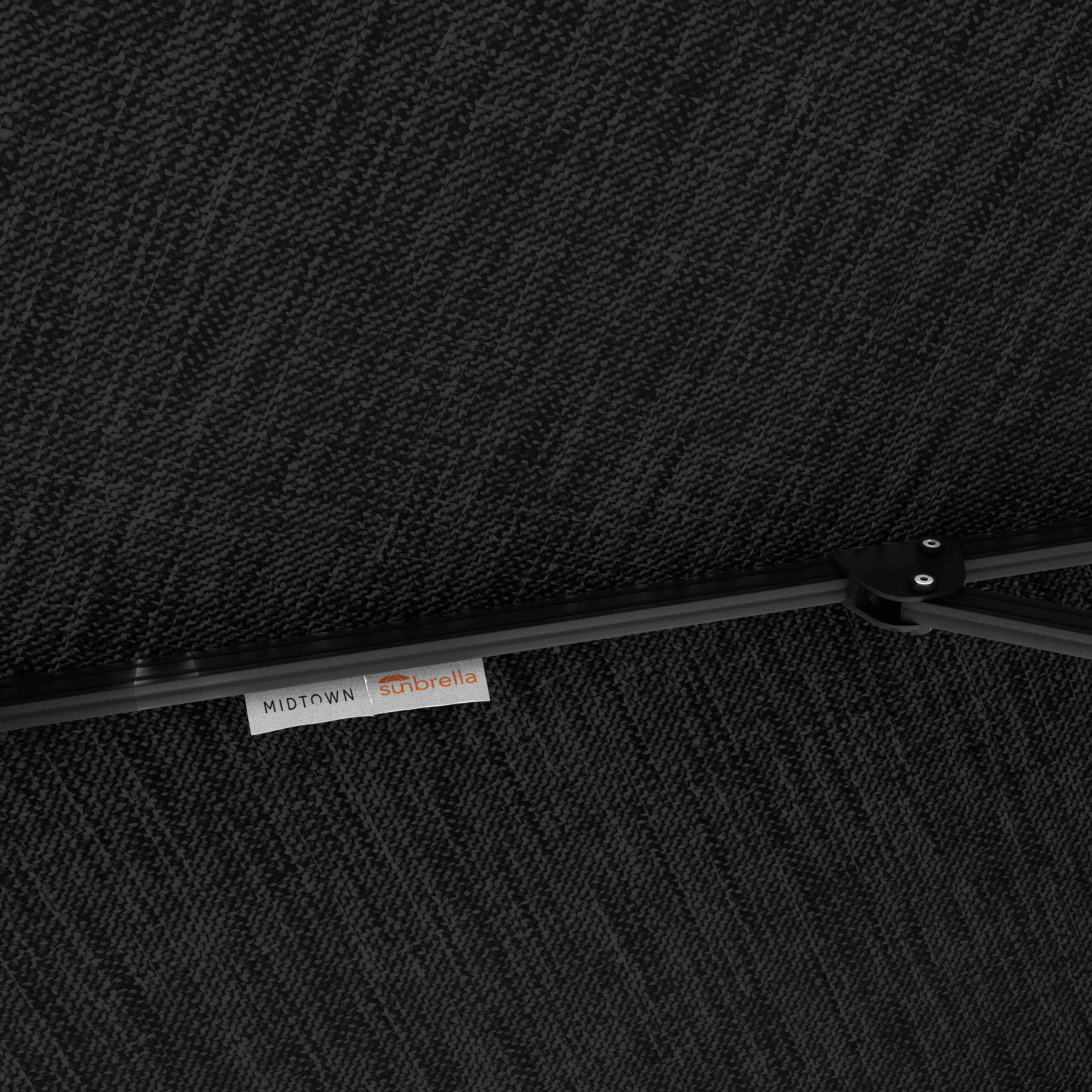 #pole finish_Black