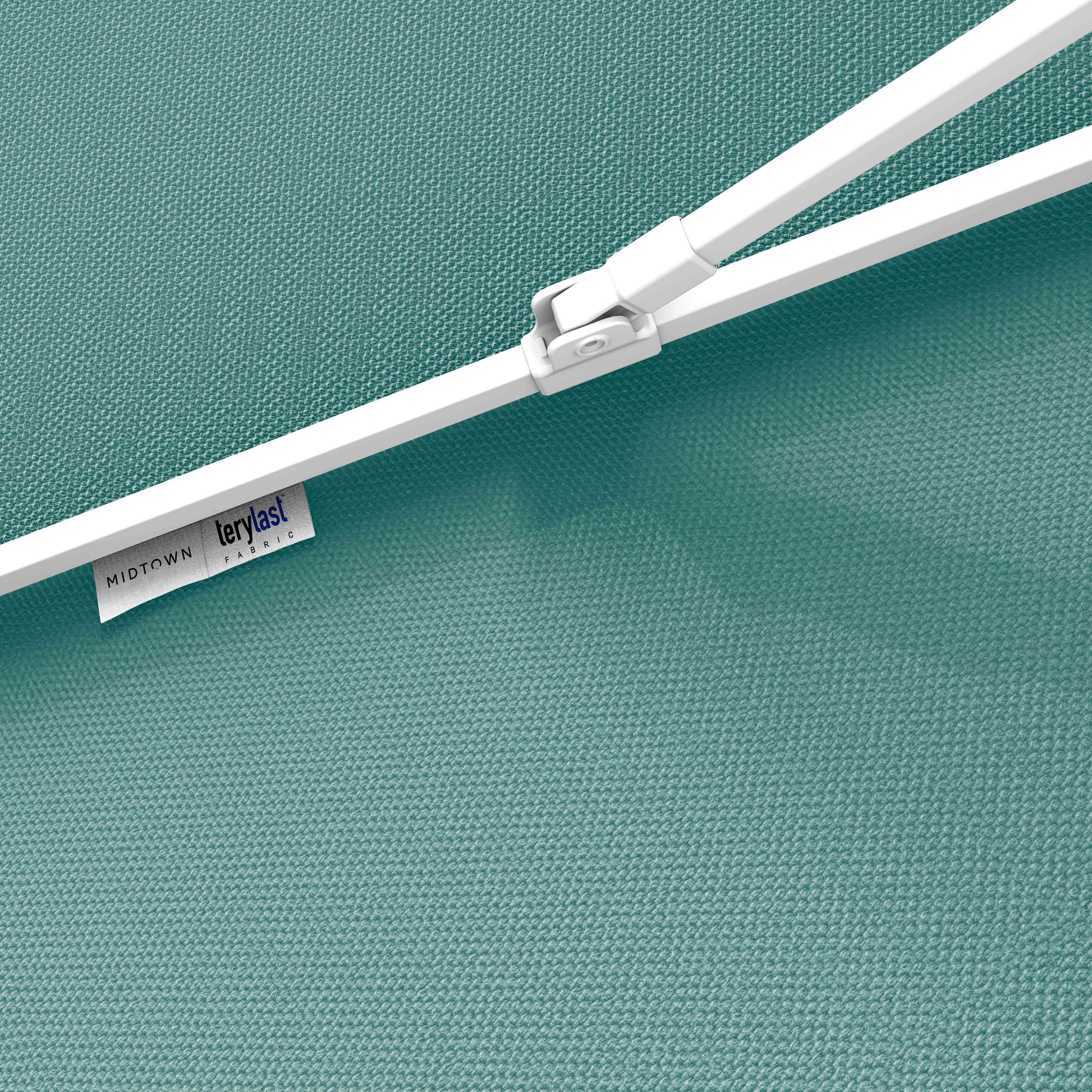 #pole finish_White