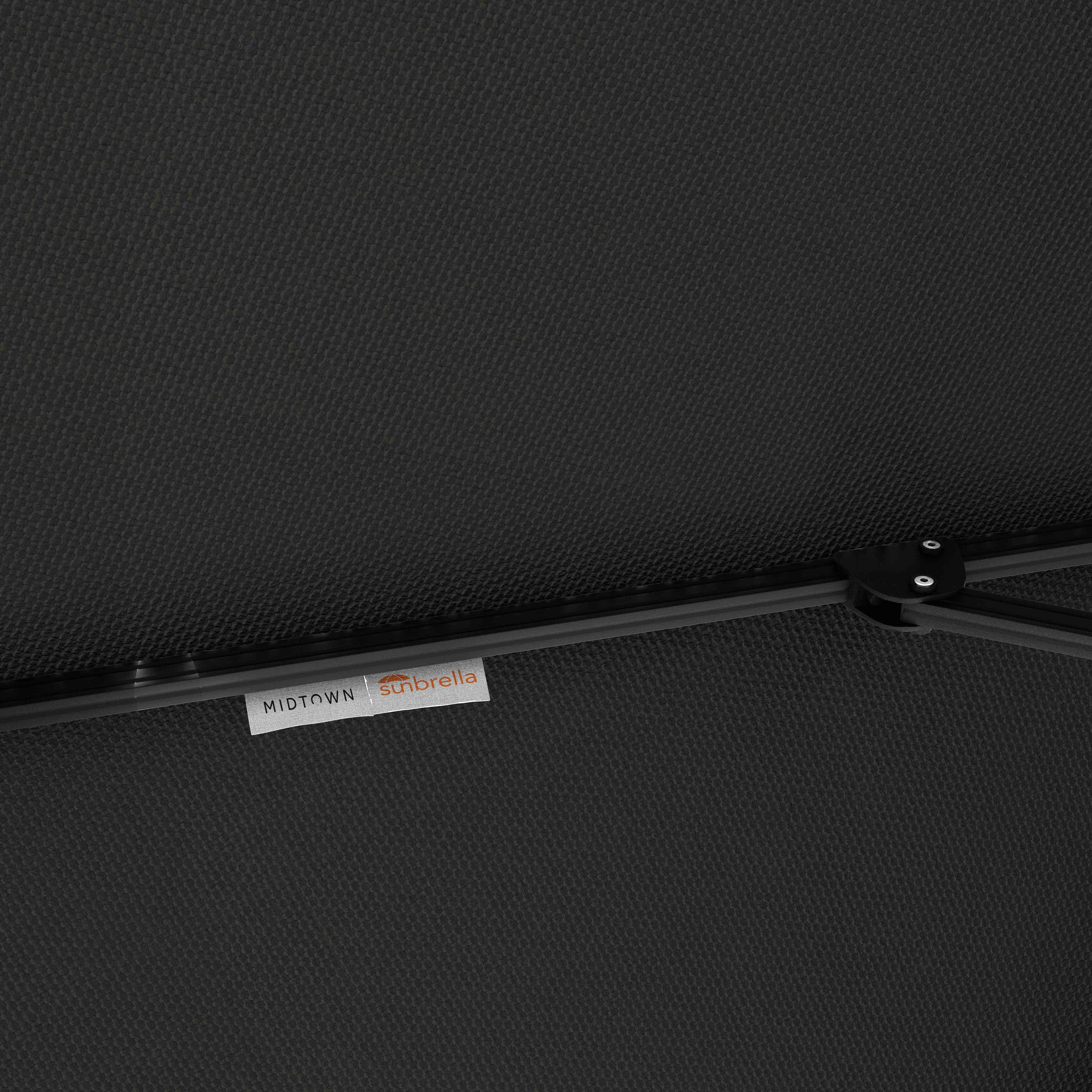#pole finish_Black