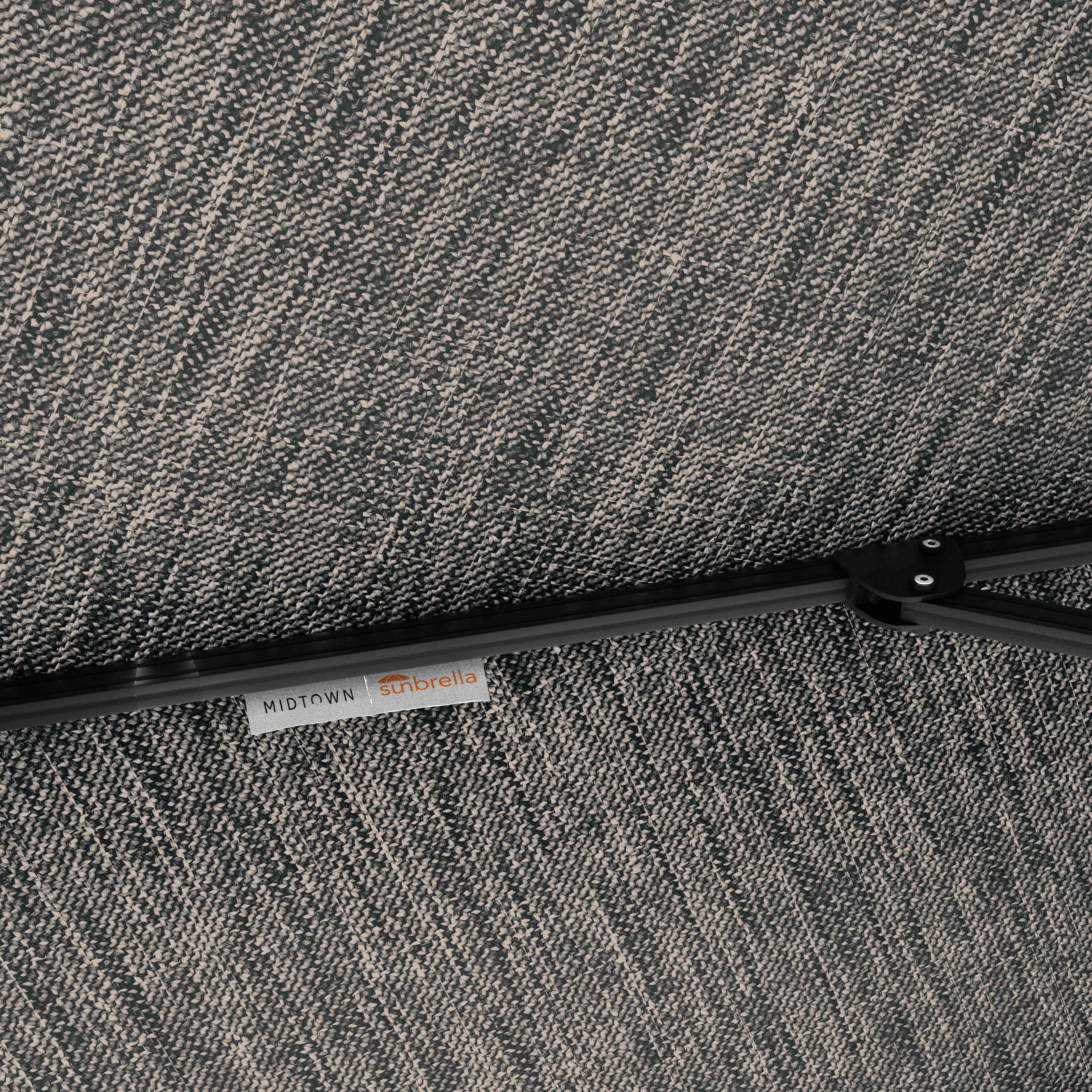 #pole finish_Black