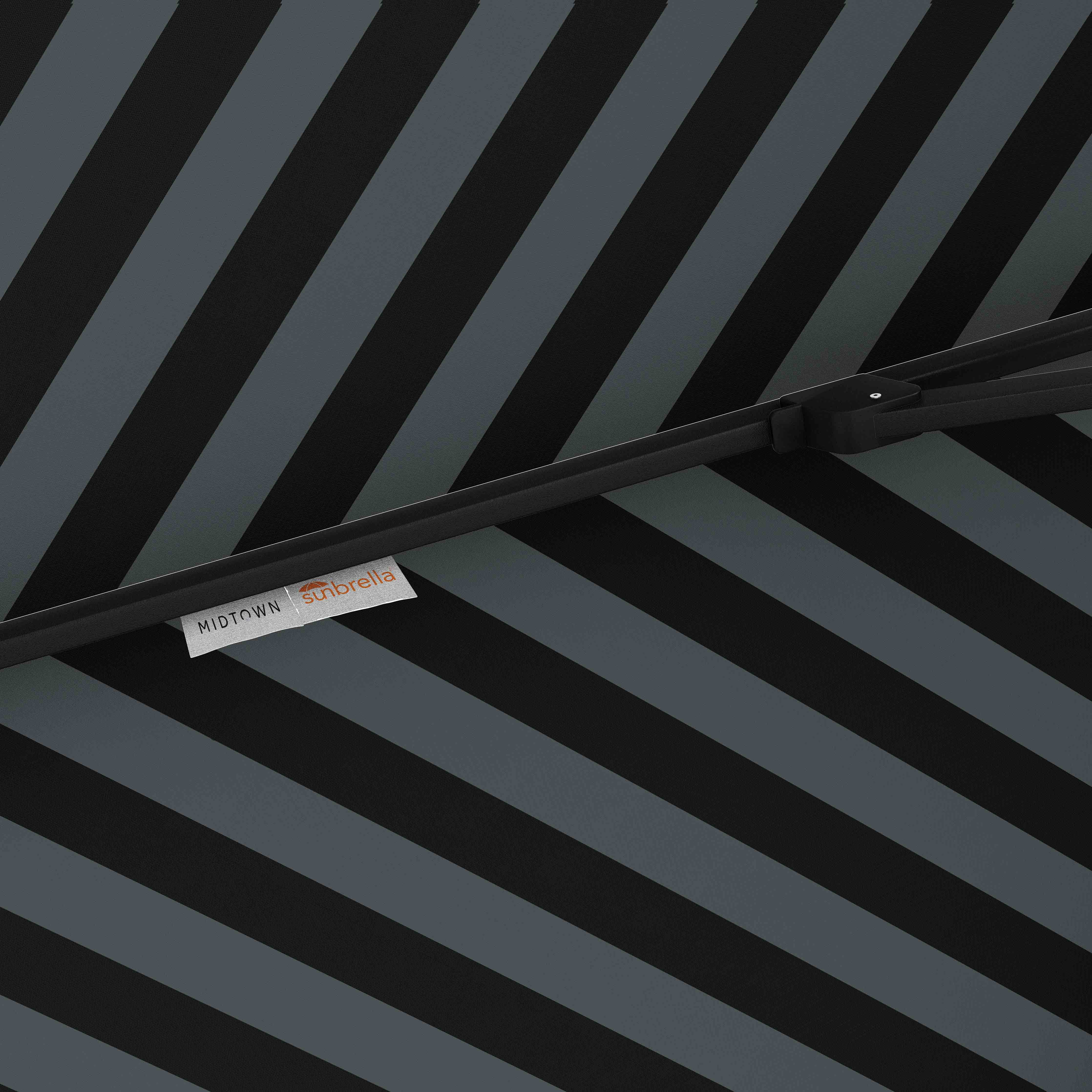 #pole finish_Black